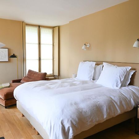 Hotel Les Pres Saint-Hilaire-le-Chatel ภายนอก รูปภาพ