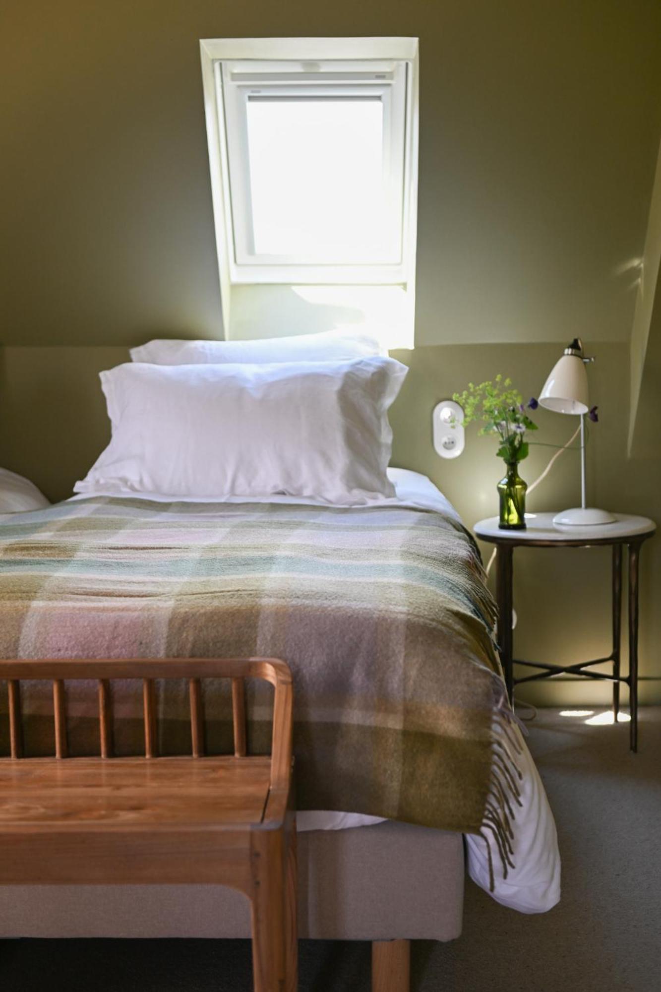 Hotel Les Pres Saint-Hilaire-le-Chatel ภายนอก รูปภาพ